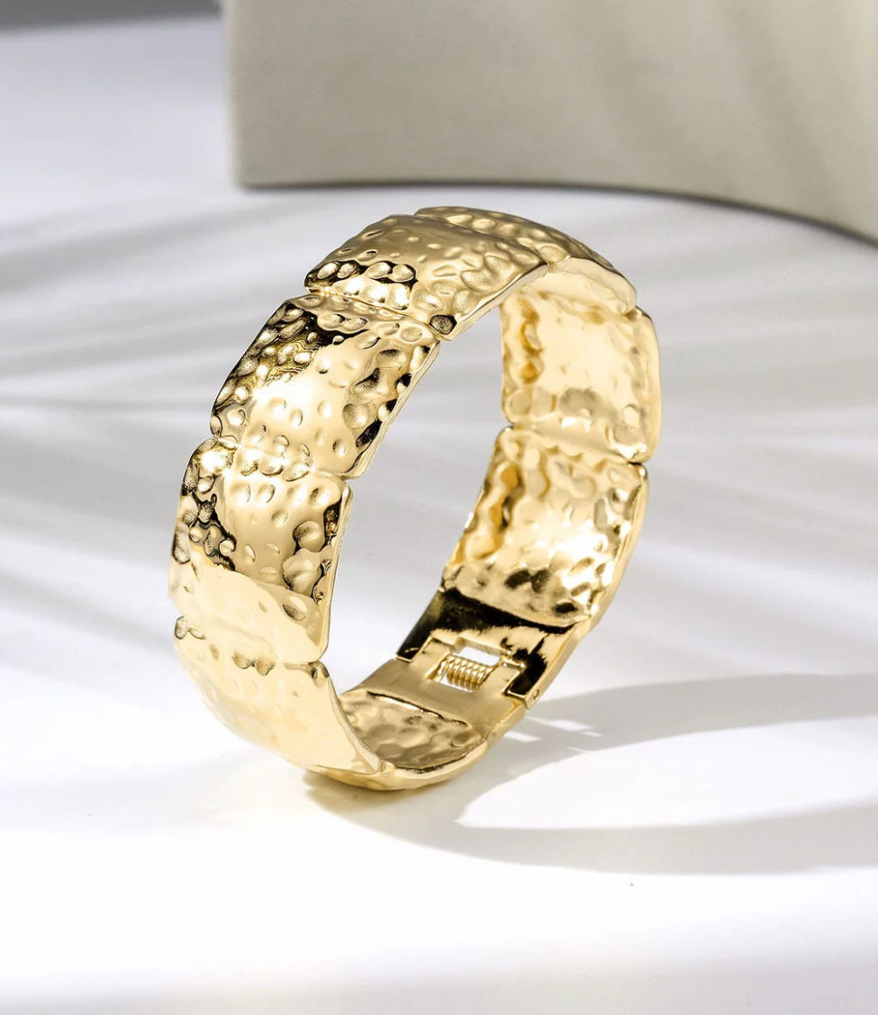 dune hammered cuff