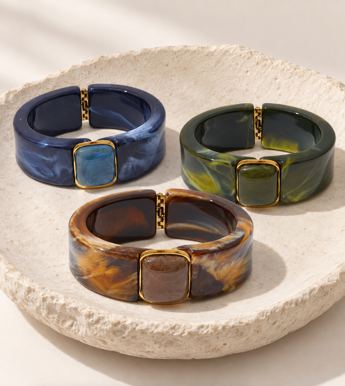 faye acrylic bangles