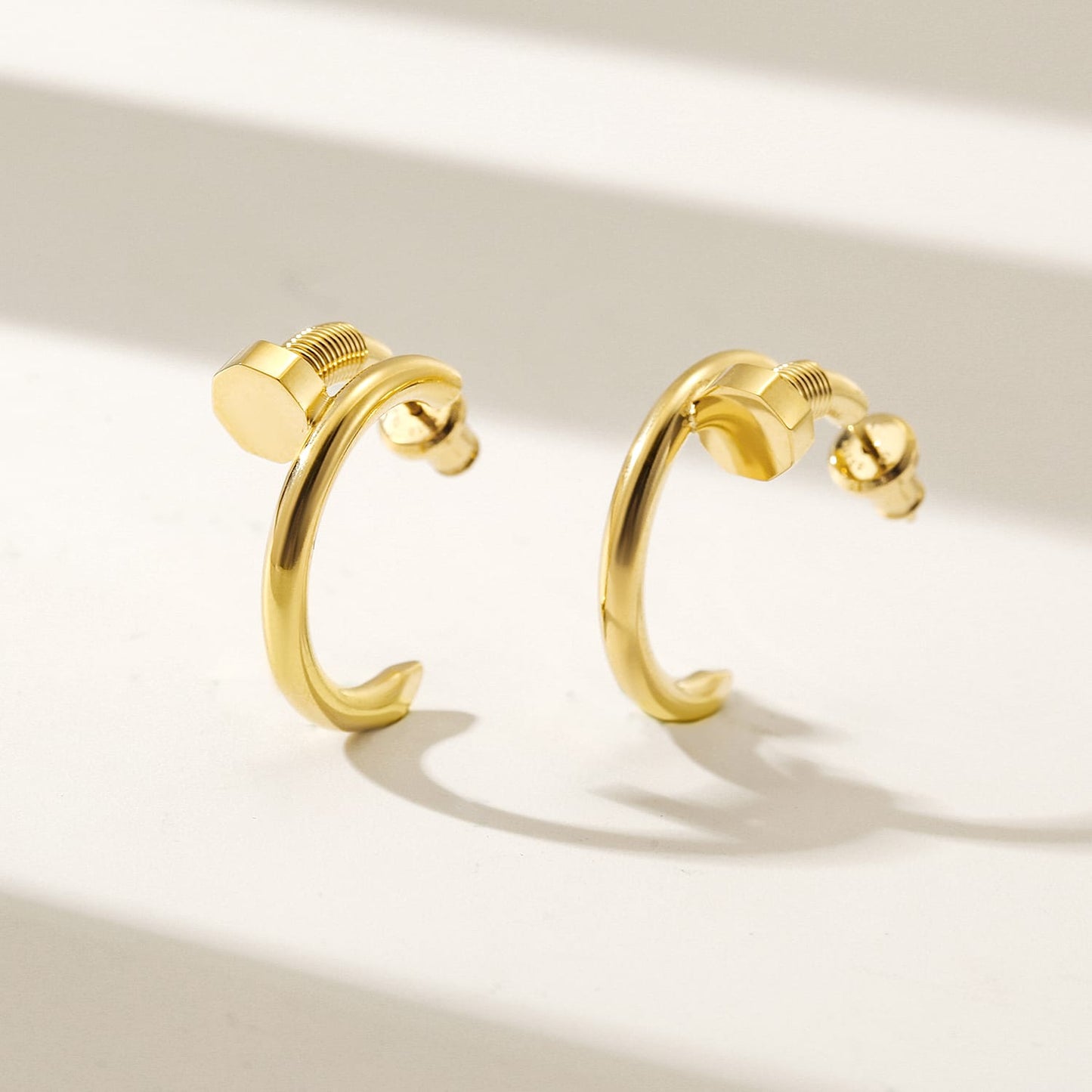 parker nail earring