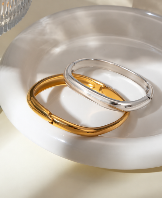 arlo softly square bangle
