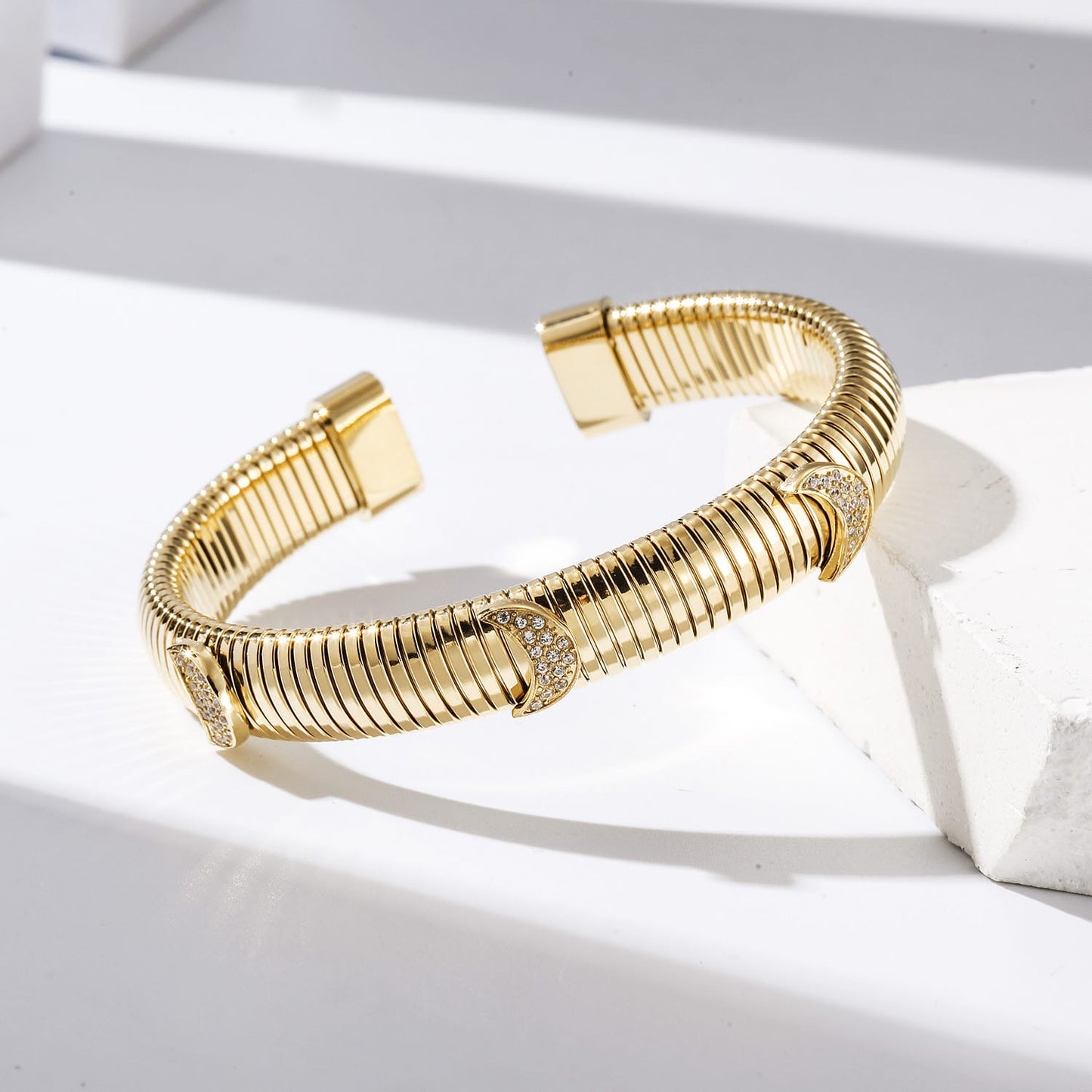kayla pavé motif flex cuff