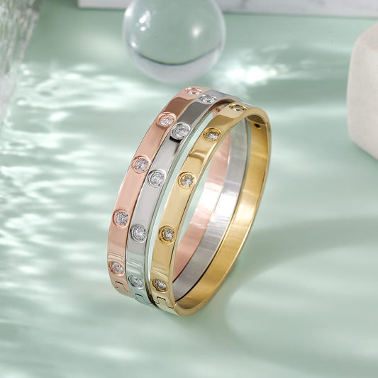 addison matte bangle