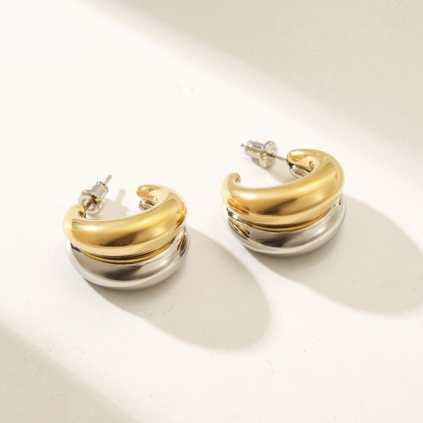 lea chunky hoop earrings