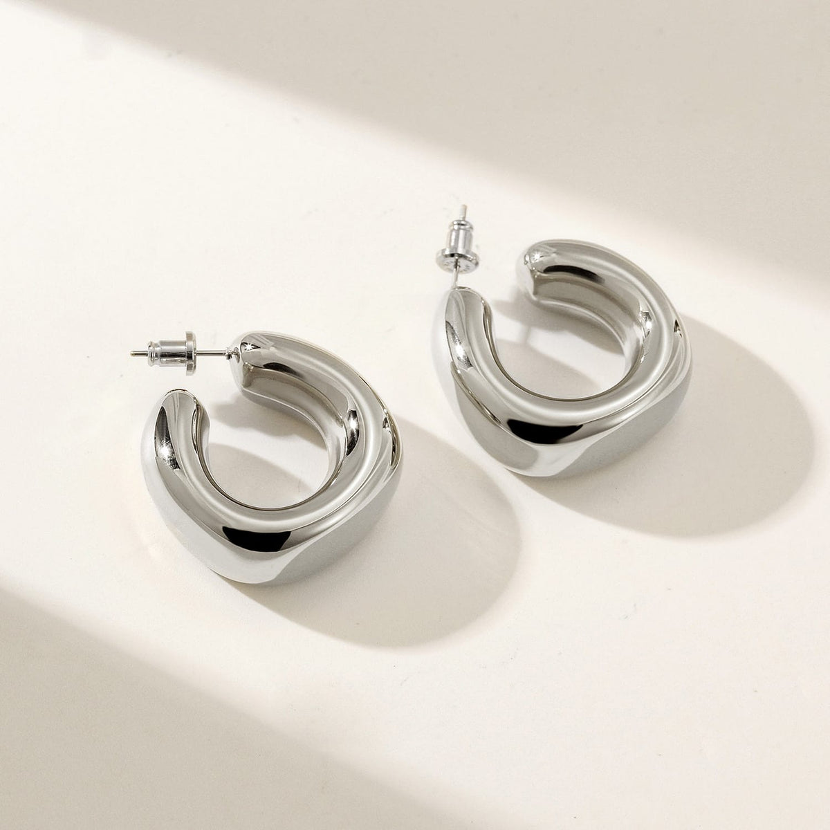 callie chunky hoop earrings