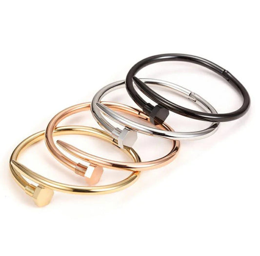parker nail bangle