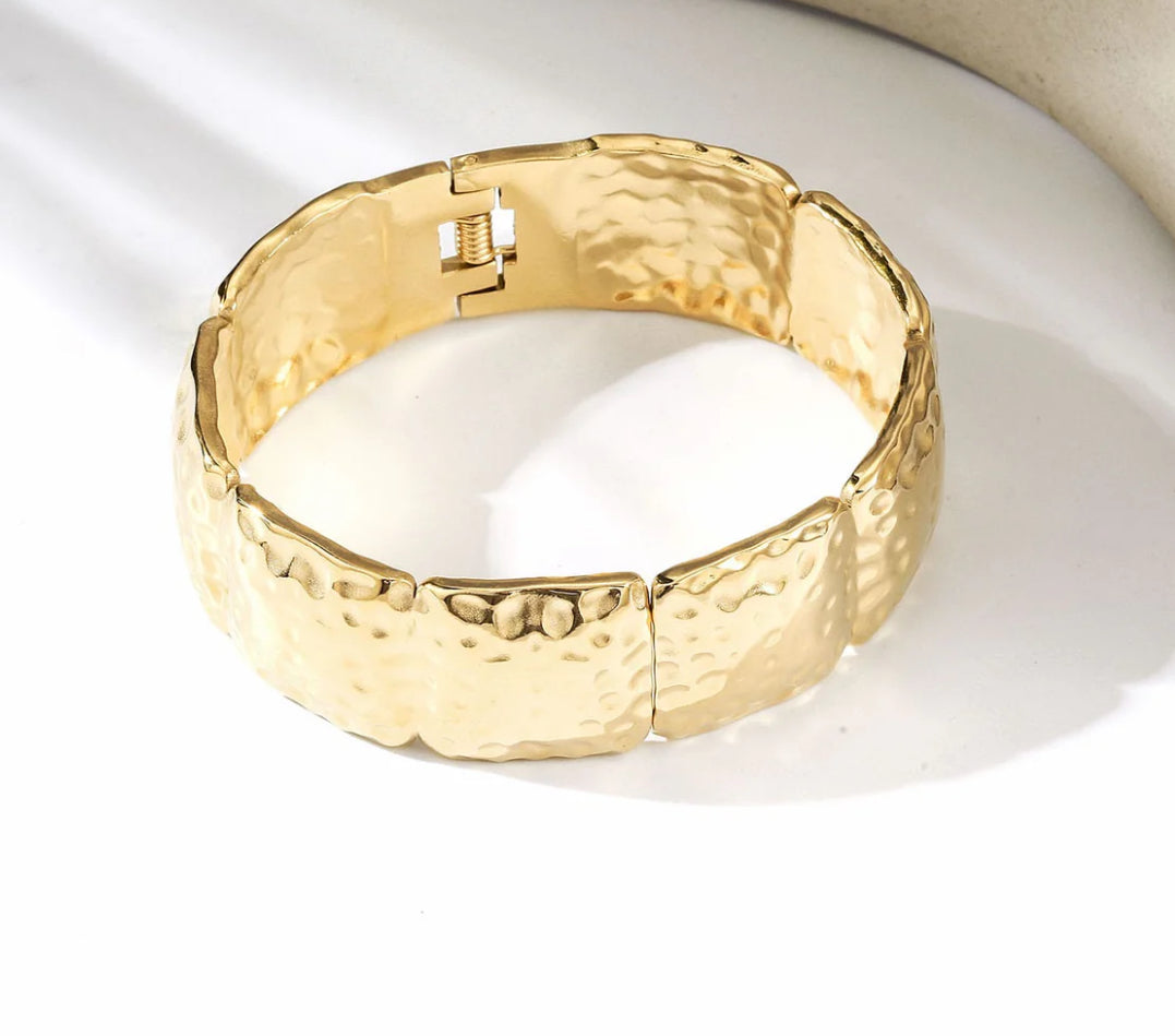 dune hammered cuff