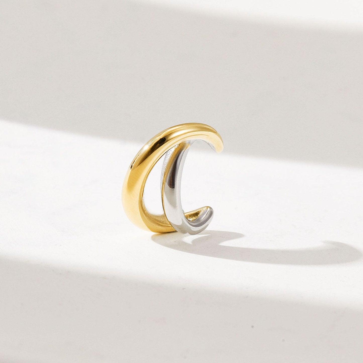 soléa ear cuff