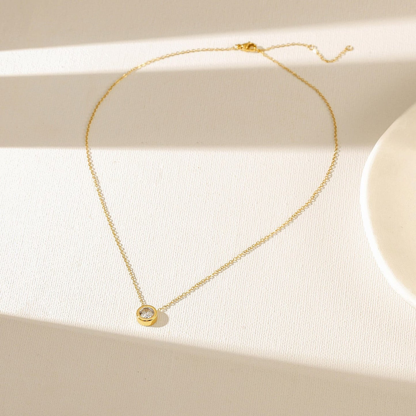 cia bezel pendant necklace