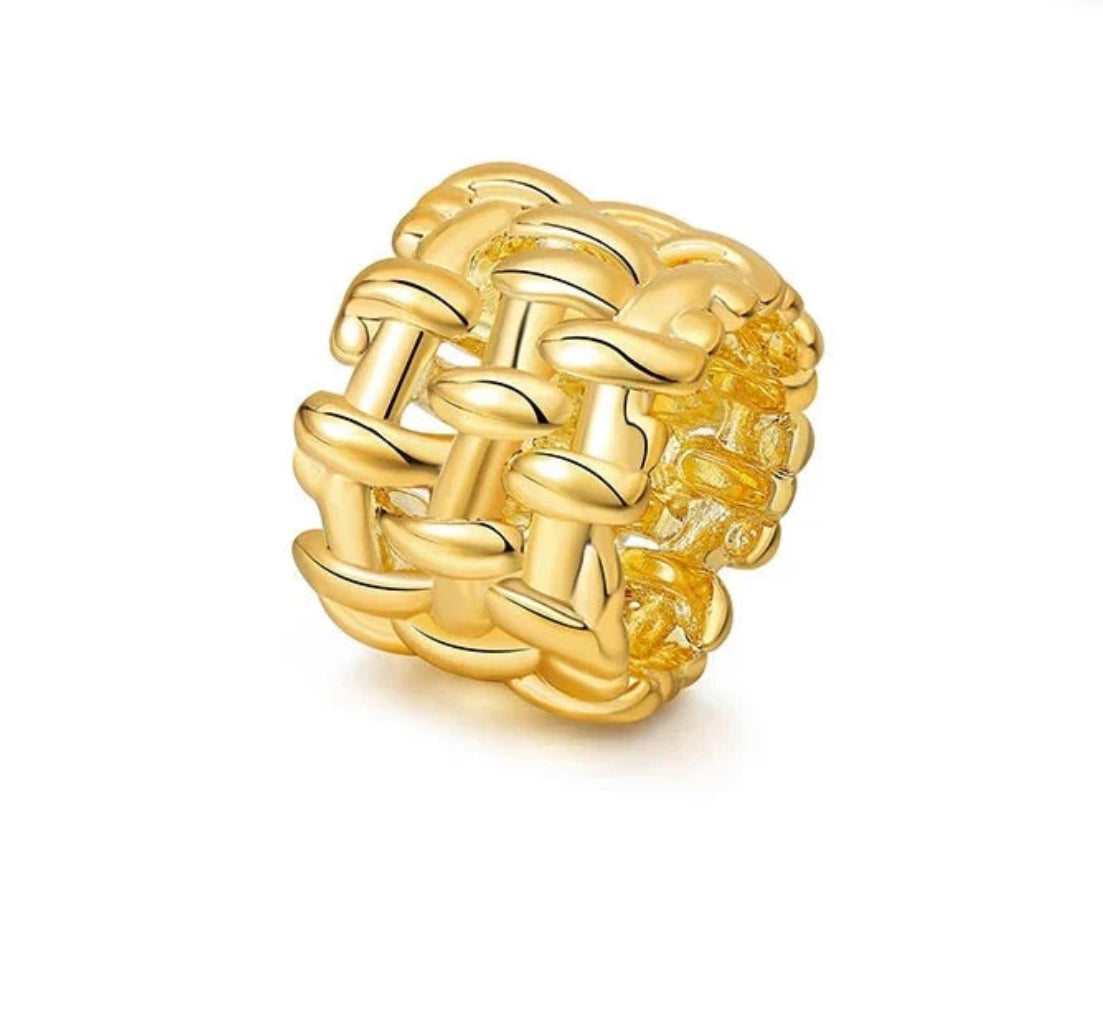 eliana basket ring