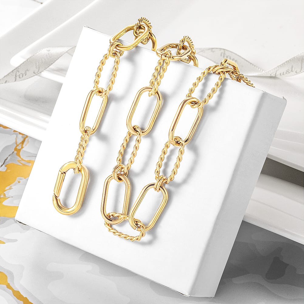 adriana necklace