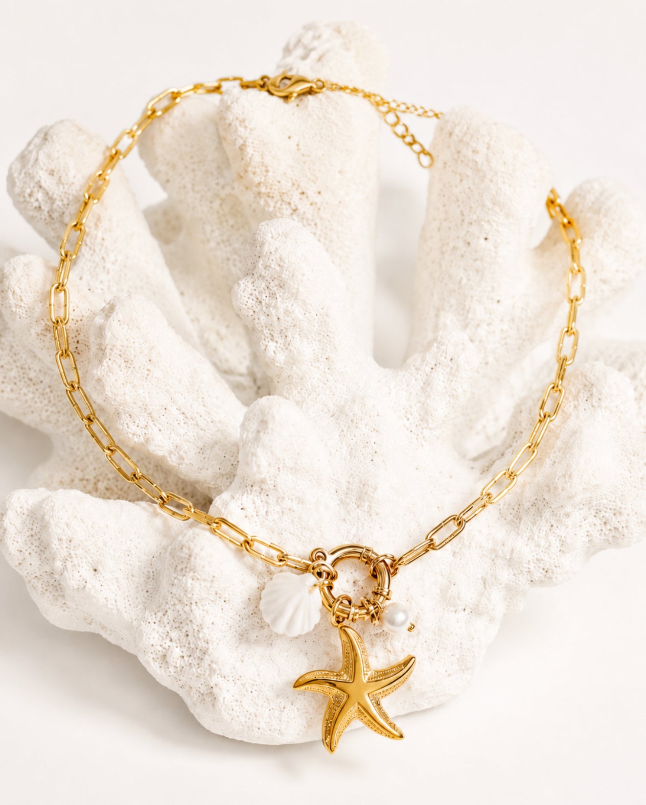 capri starfish charm necklace