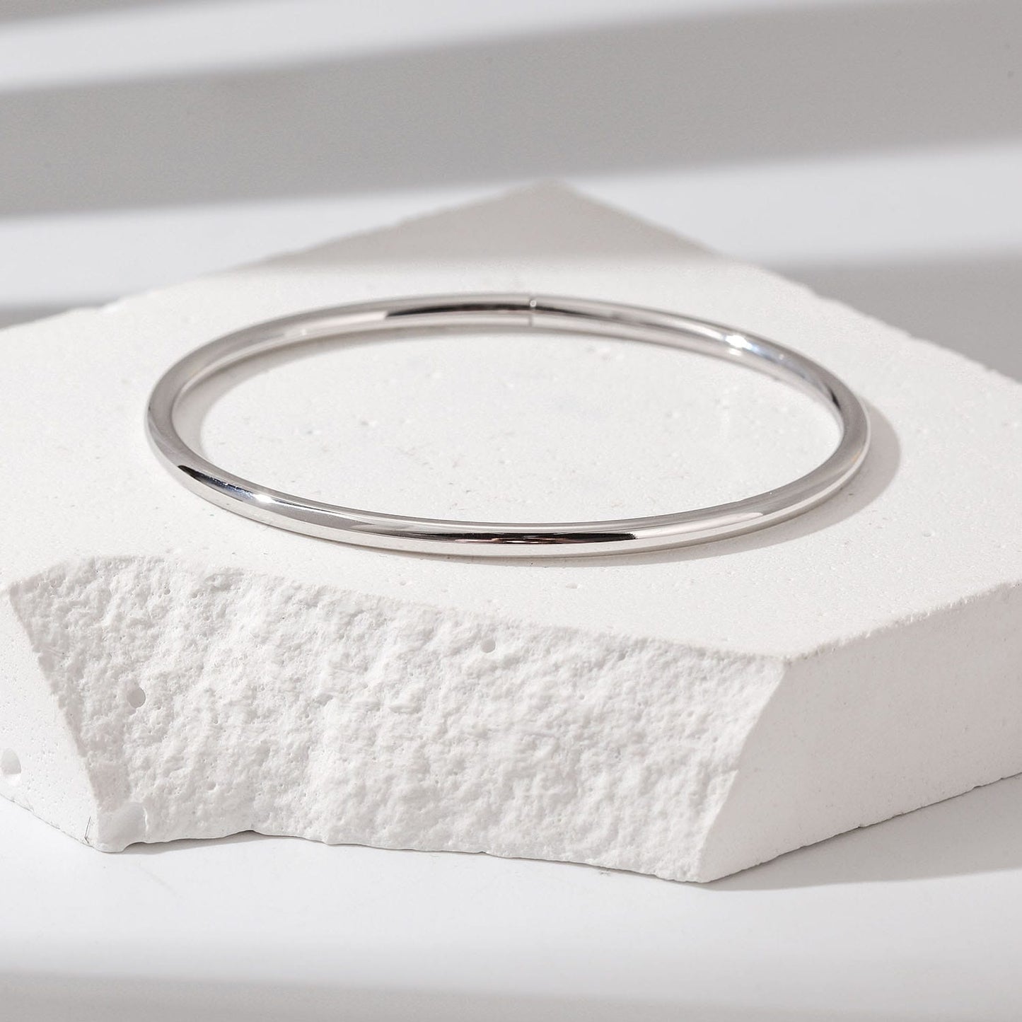 stella bangle