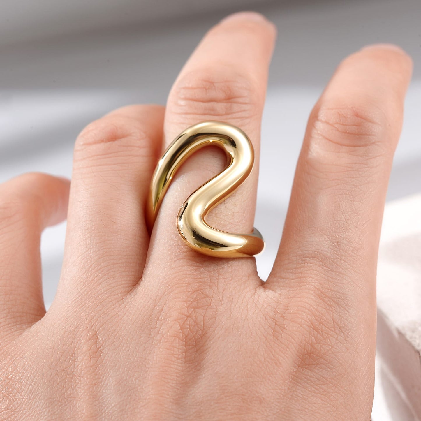 sloane ring