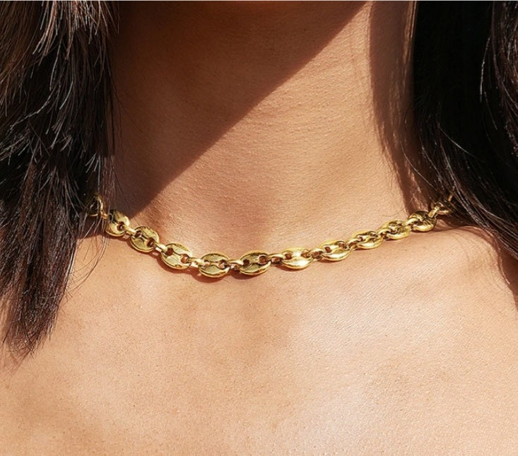 gigi coffee bean necklace