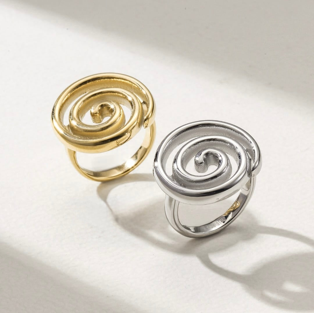 stormy swirl ring