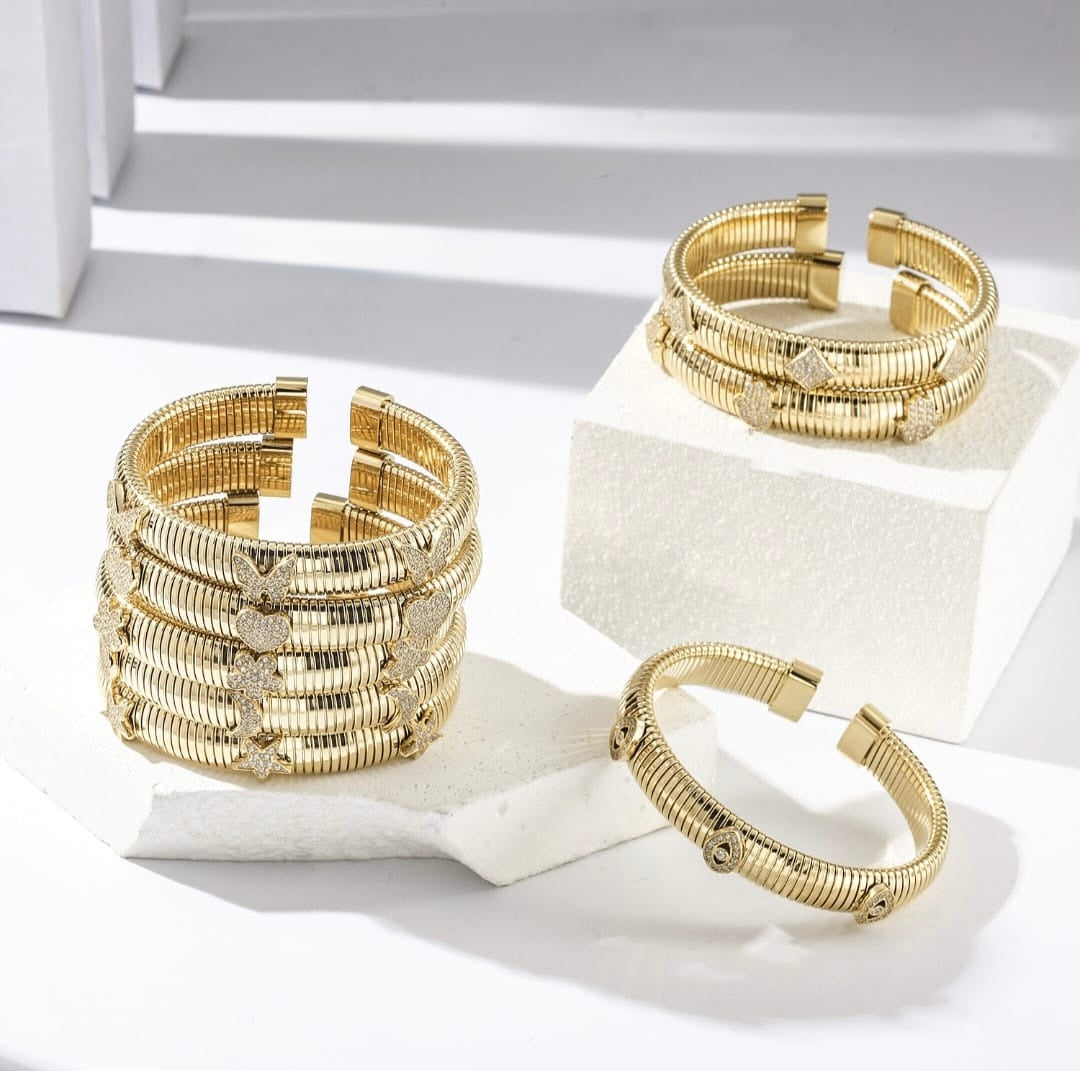 kayla pavé motif flex cuff
